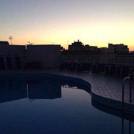 Residence Suisse Cattolica Luaran gambar