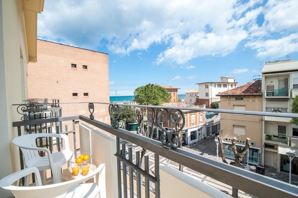 Residence Suisse Cattolica Luaran gambar