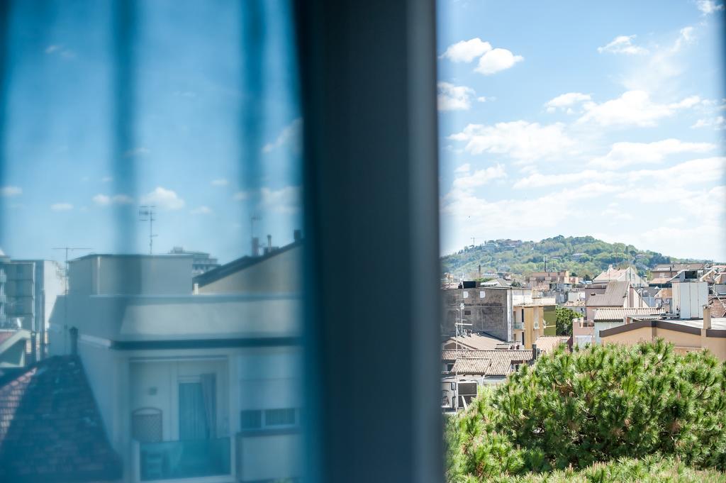 Residence Suisse Cattolica Luaran gambar